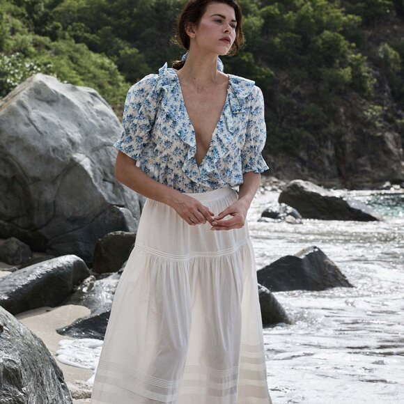 DÔEN Henri Top in Bleu Rosier Floral (S) - Picture 2 of 6